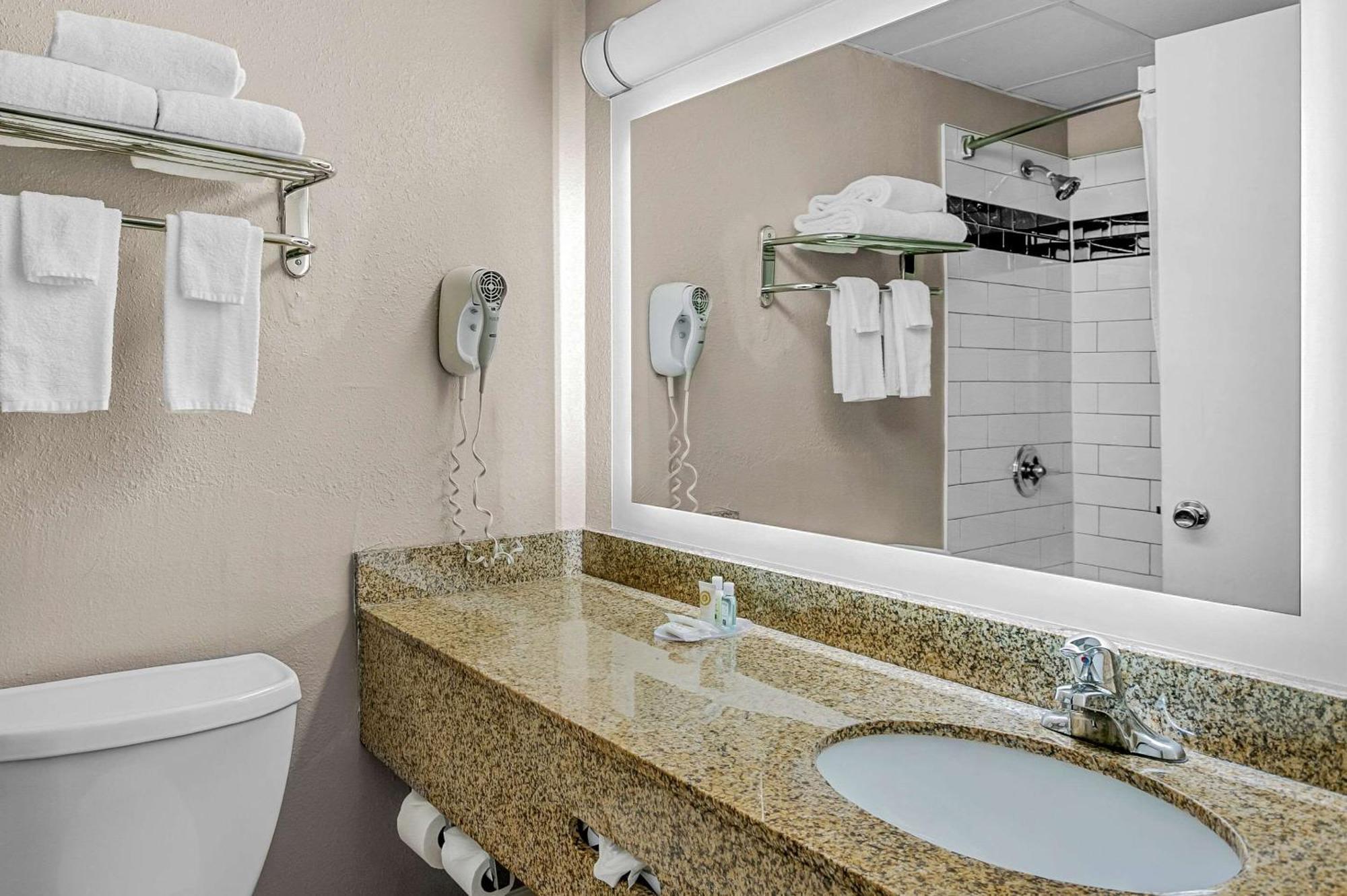 Quality Inn Jessup - Columbia South Near Fort Meade Eksteriør billede